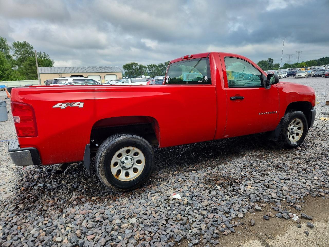 2009 Chevrolet Silverado K1500 - Image 3