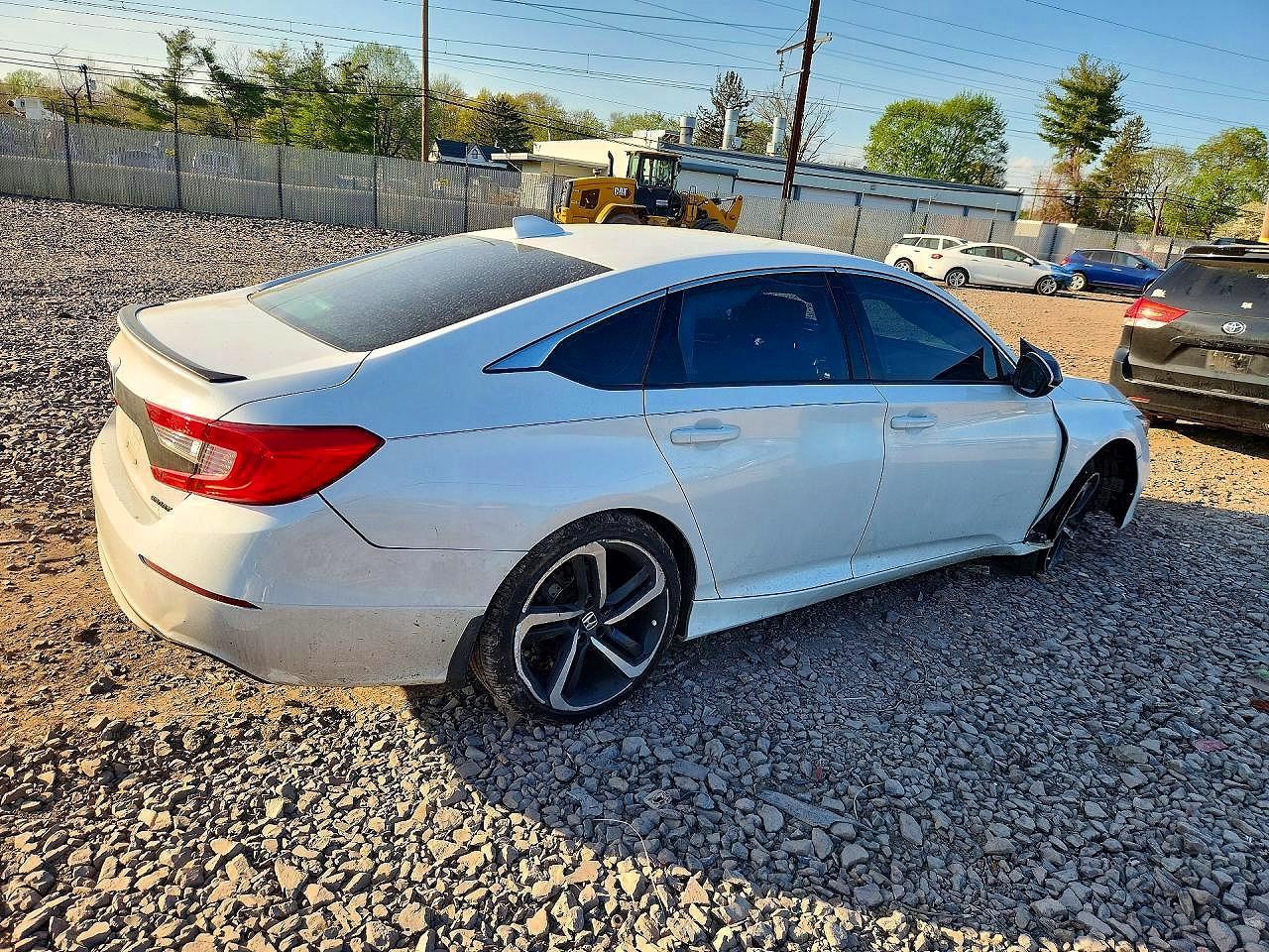 2020 Honda Accord - Фото 3