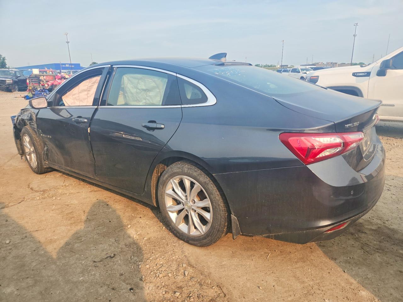2019 Chevrolet Malibu Lt - Фото 2