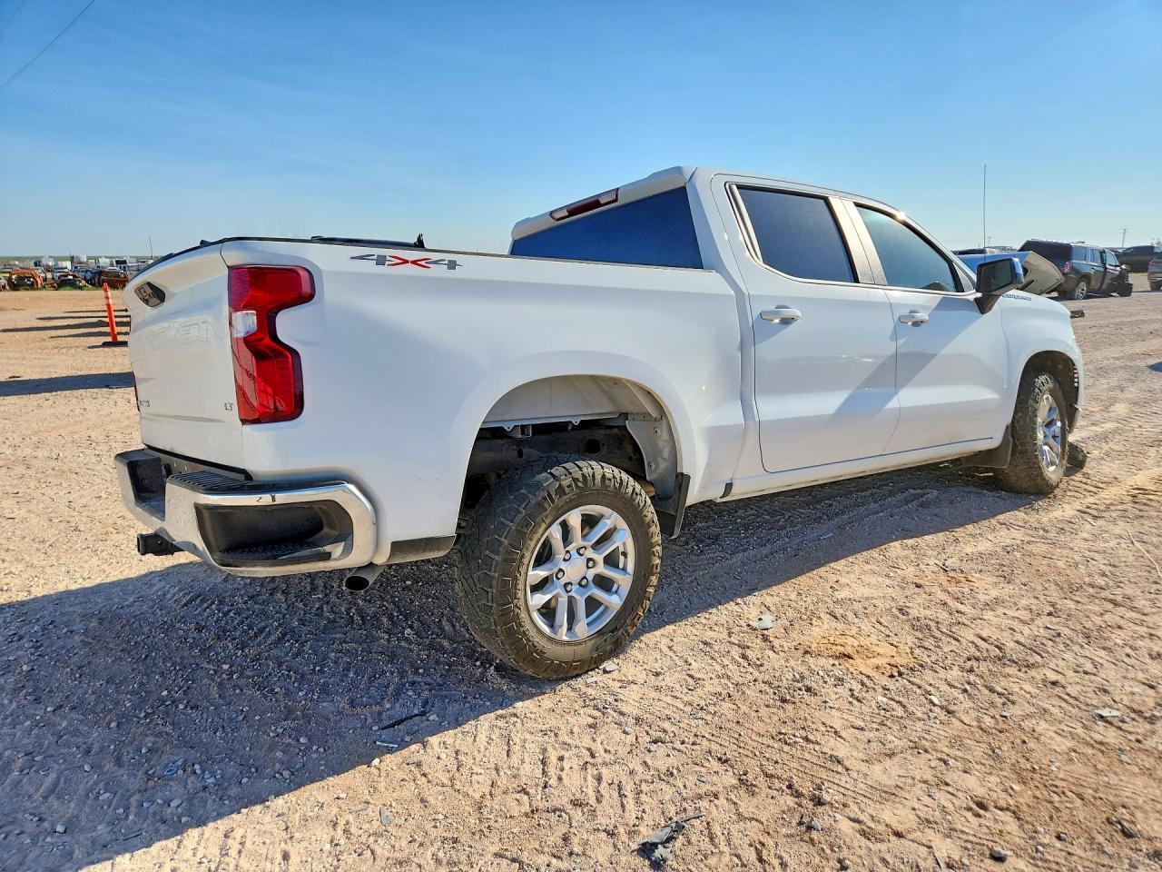 2023 Chevrolet Silverado K1500 Lt - Фото 3
