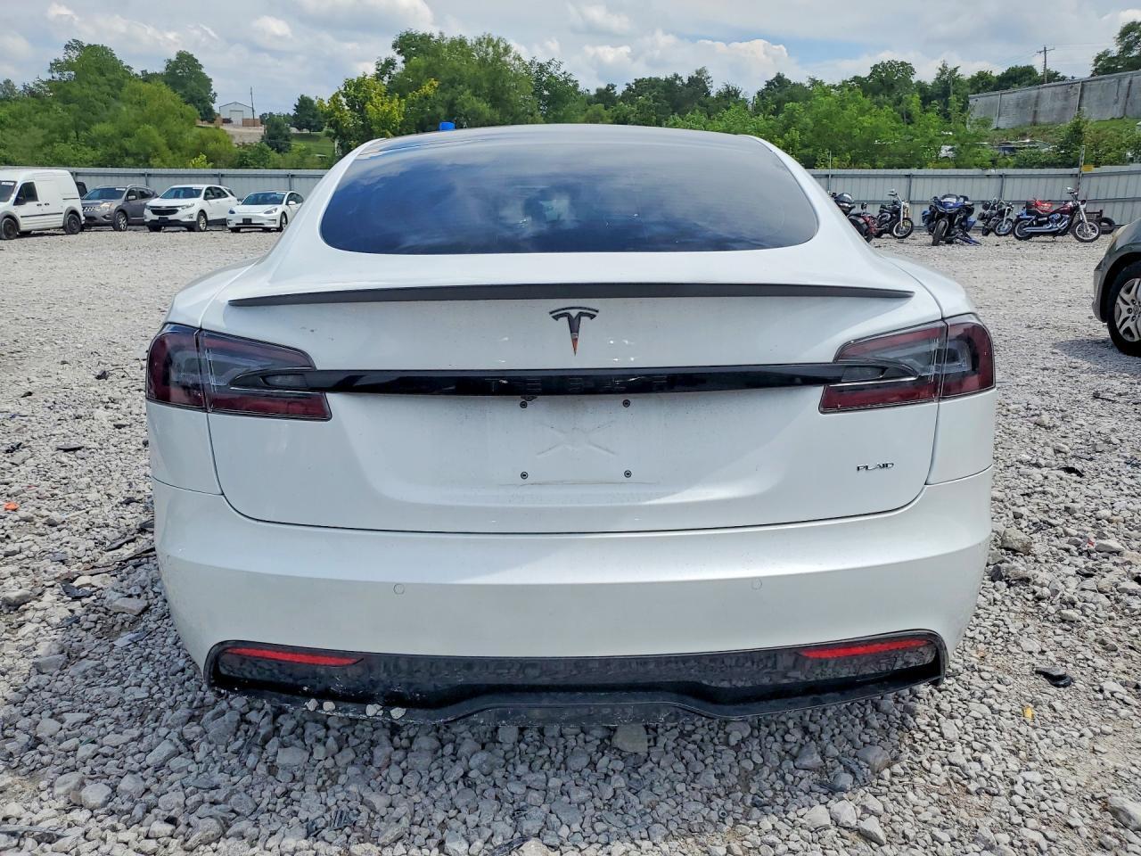 2021 Tesla Model S - Image 6