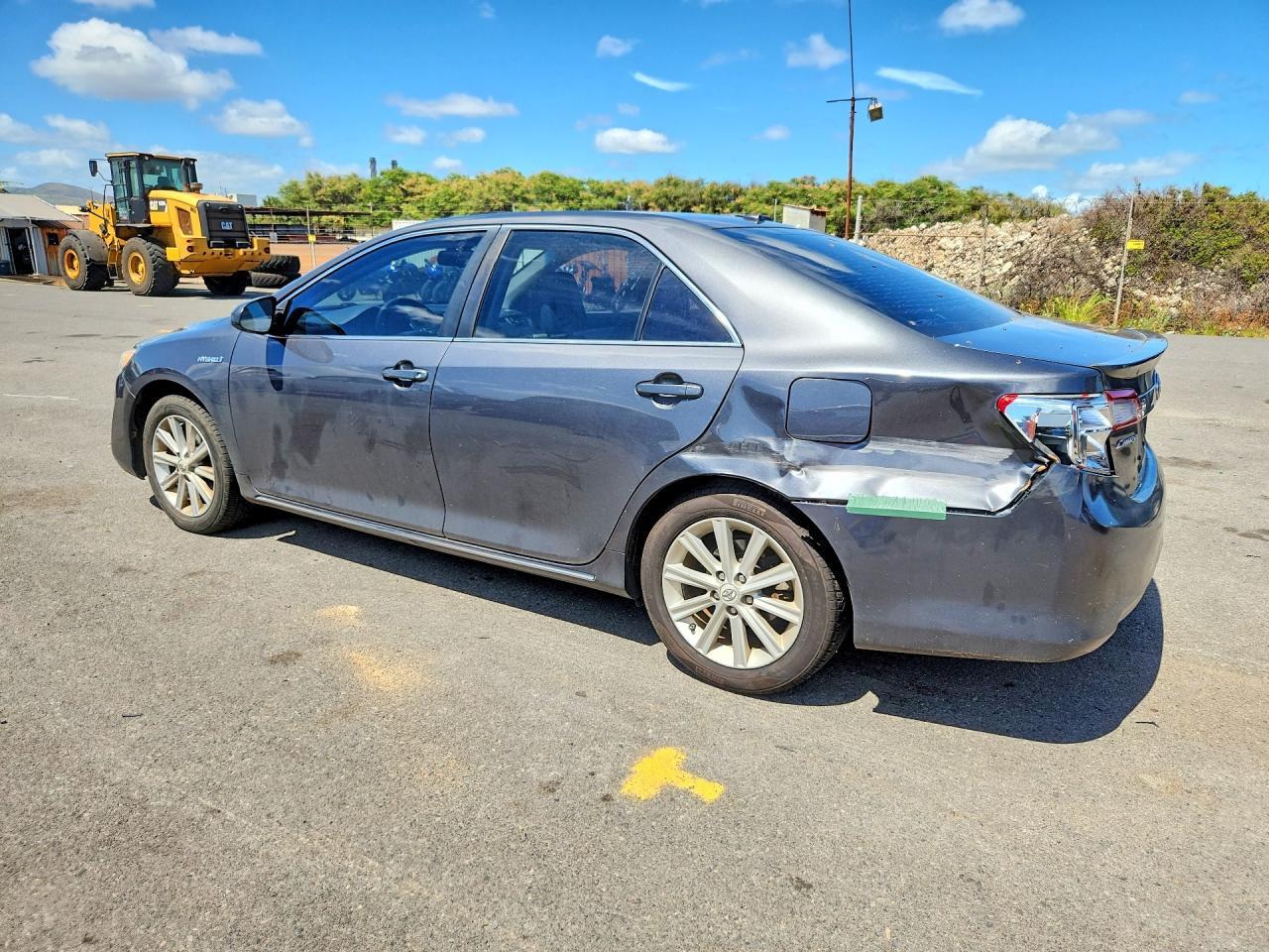 2012 Toyota Camry Hybrid Xle - Фото 2