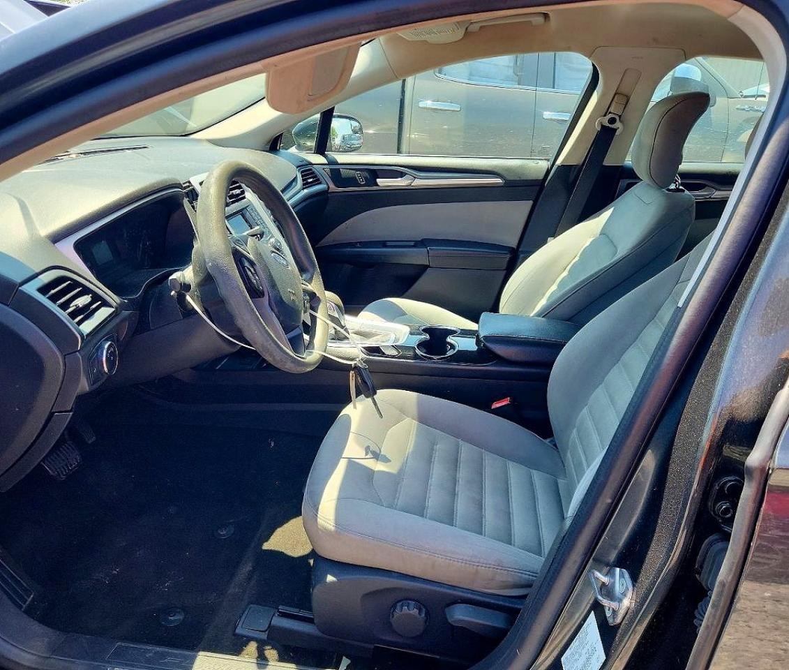 2015 Ford Fusion S - Фото 7