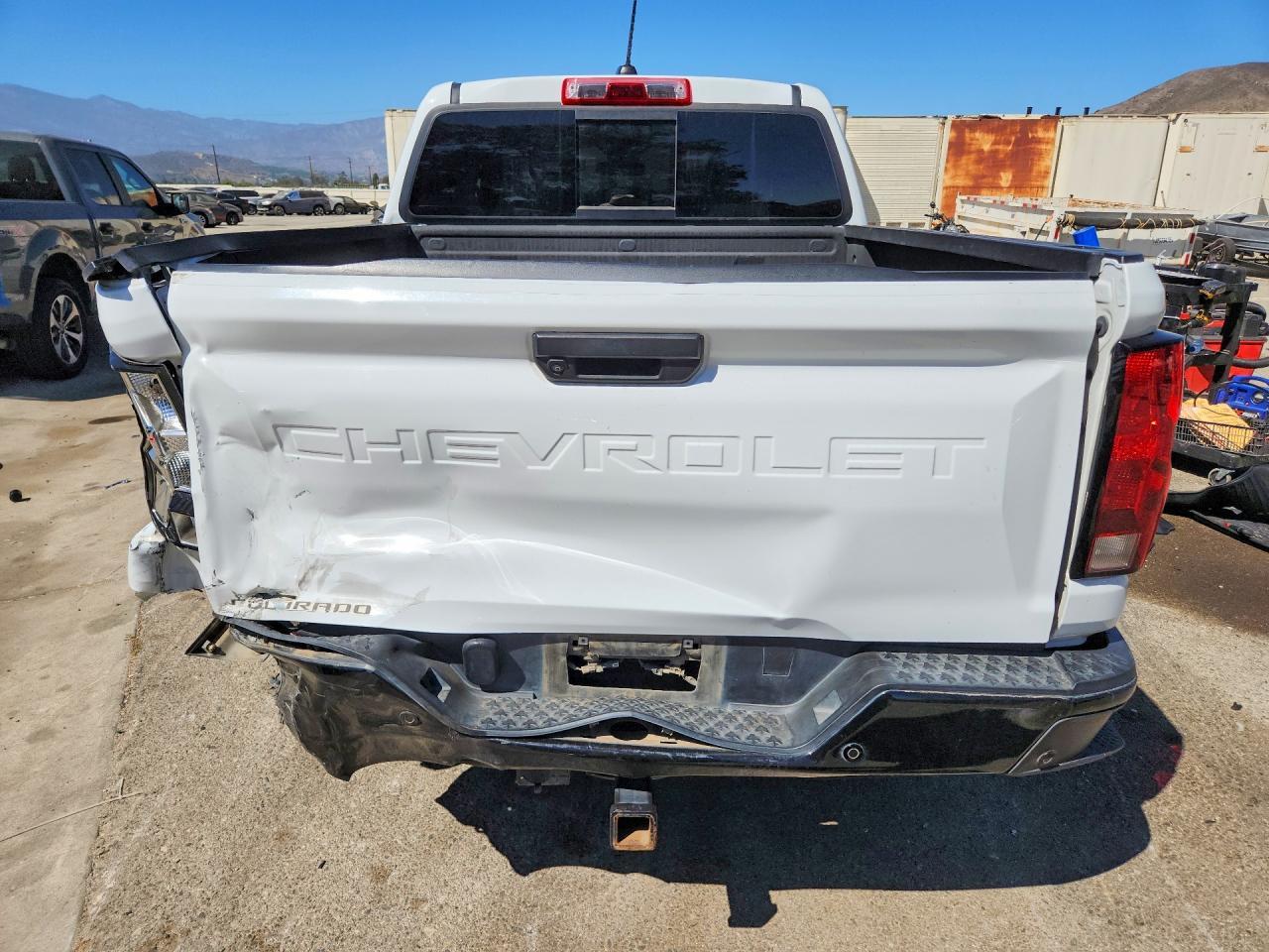 2023 Chevrolet Colorado - Фото 6