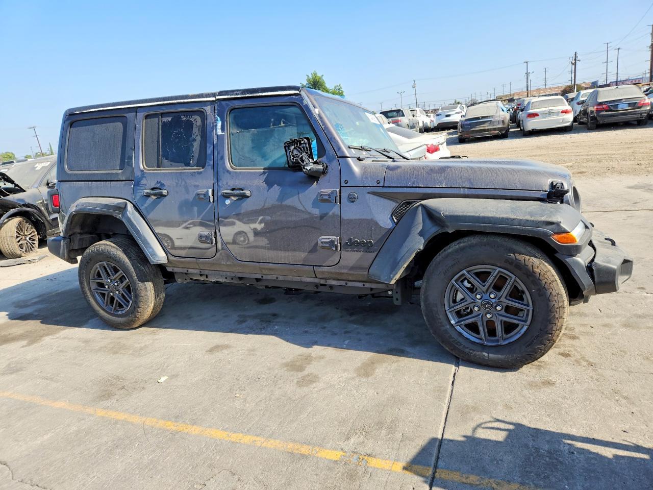 2025 Jeep Wrangler Sport - Фото 4