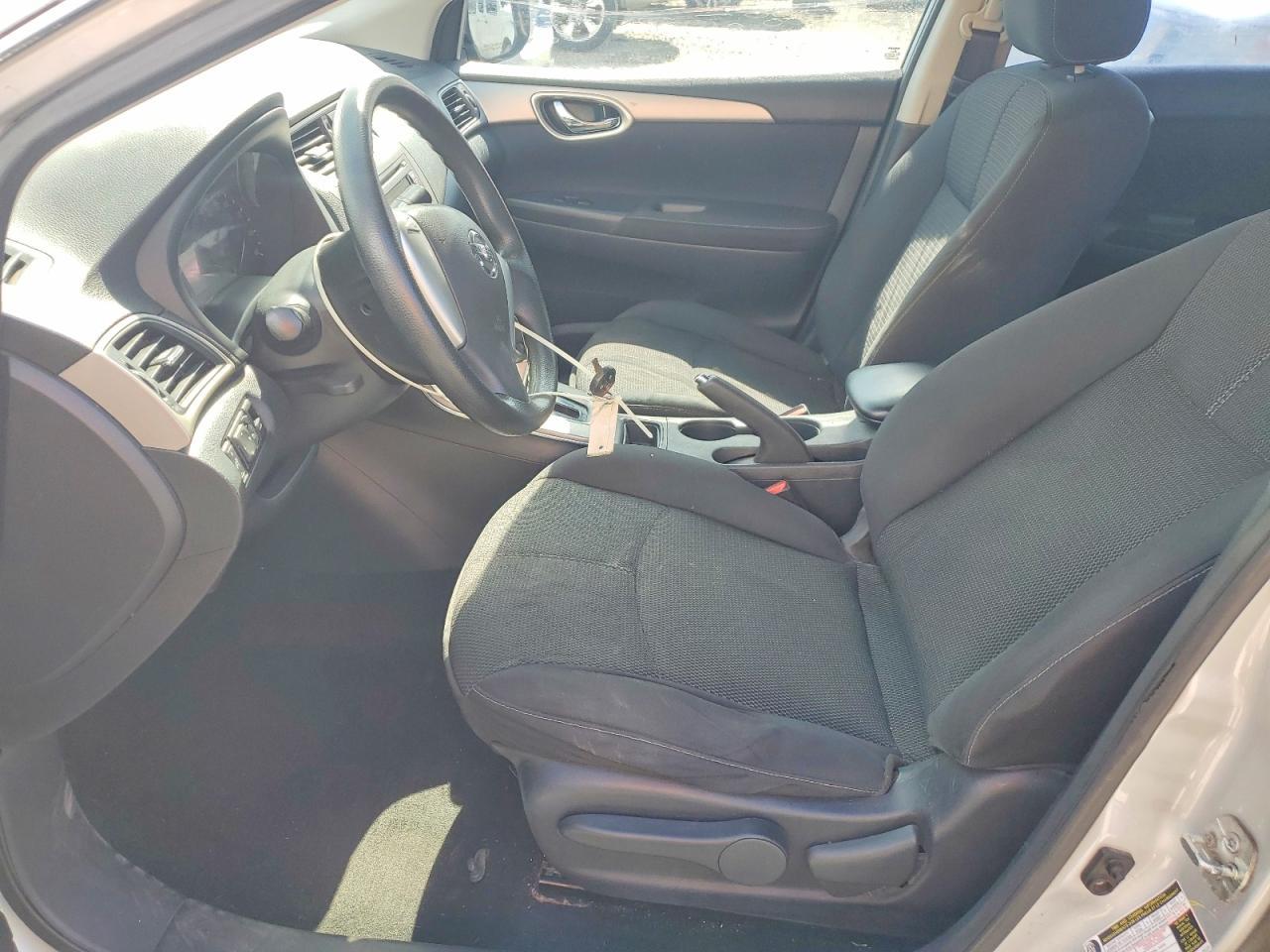 2014 Nissan Sentra S - Фото 7