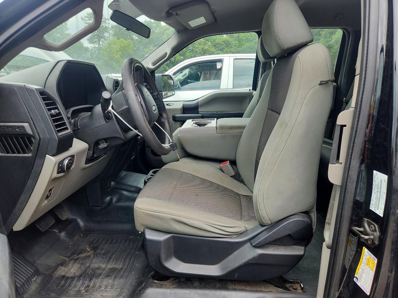 2017 Ford F150 Super Cab - Фото 7