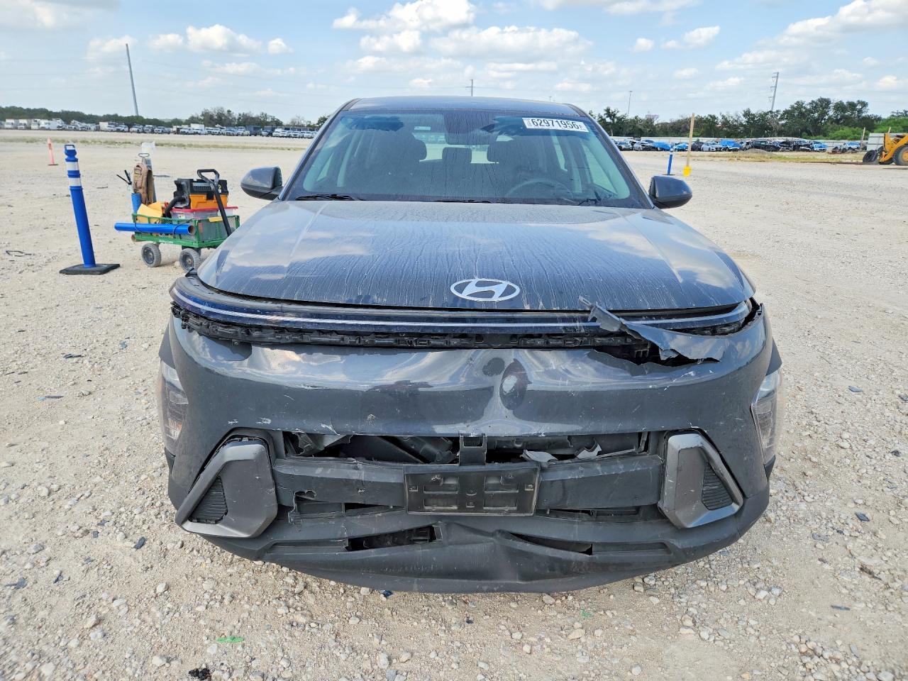 2024 Hyundai Kona Se - Image 5