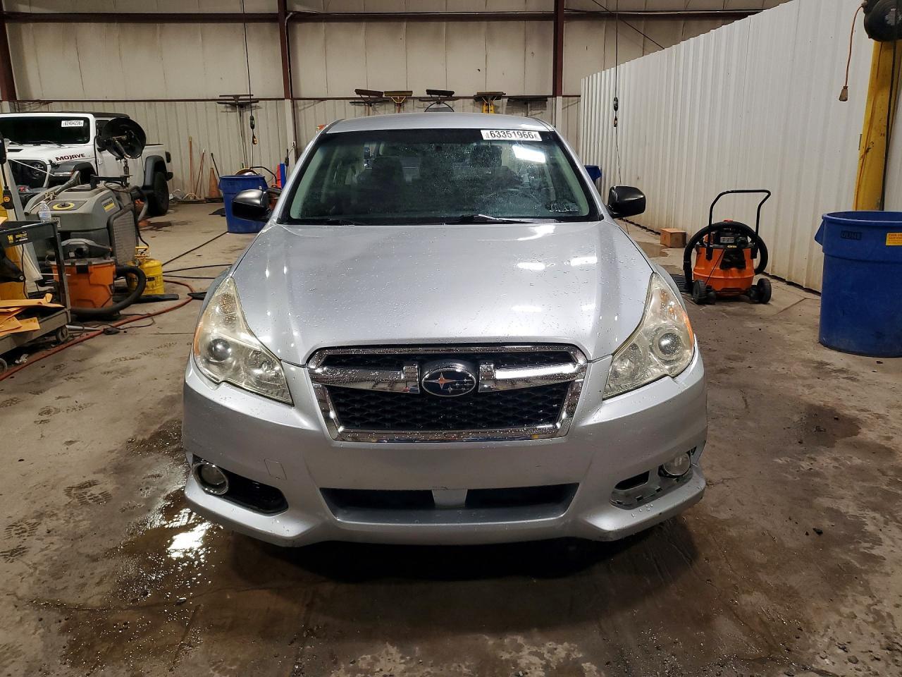 2014 Subaru Legacy 2.5I - Фото 5