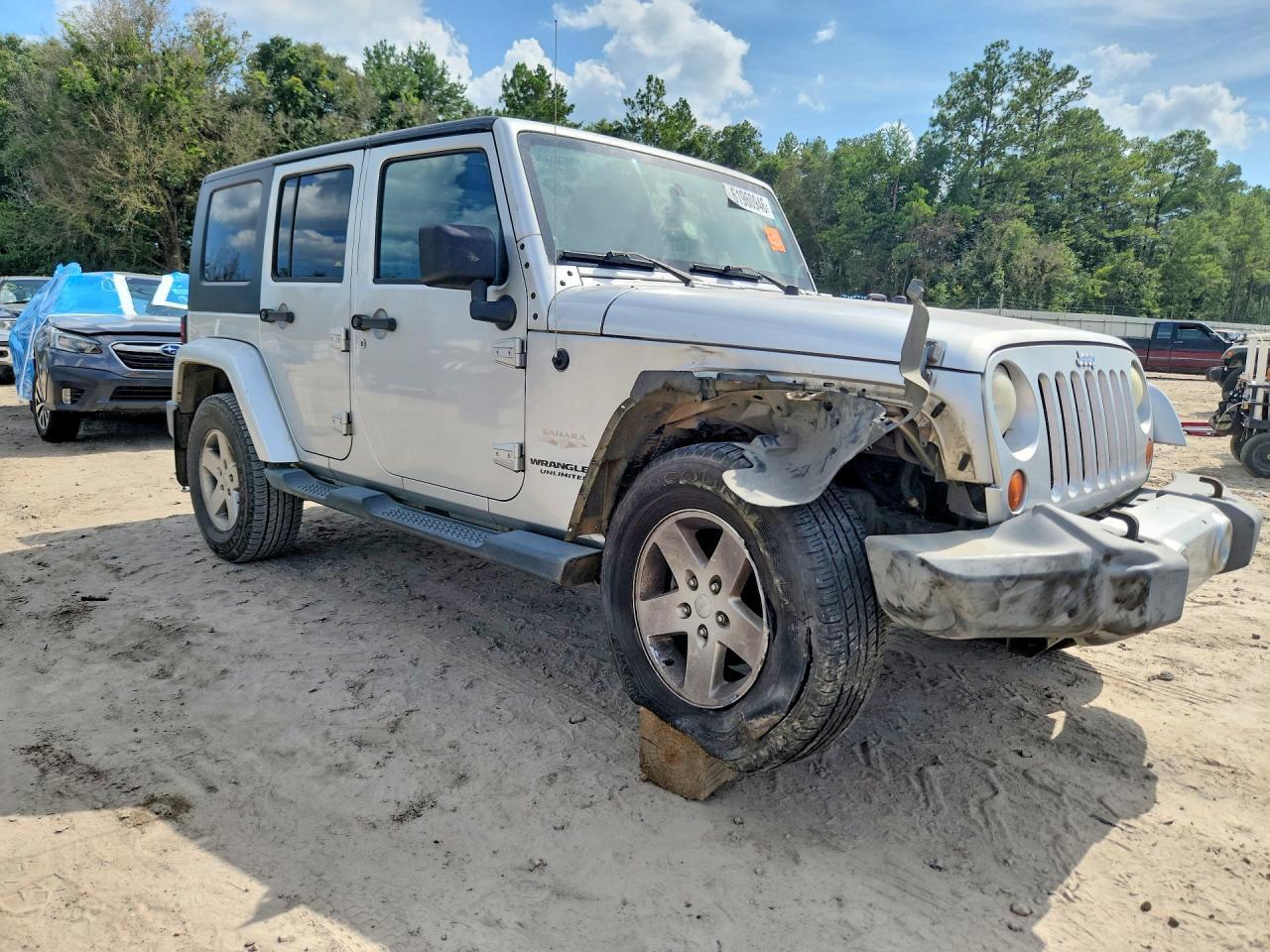 2008 Jeep Wrangler Unlimited Sahara - Фото 4