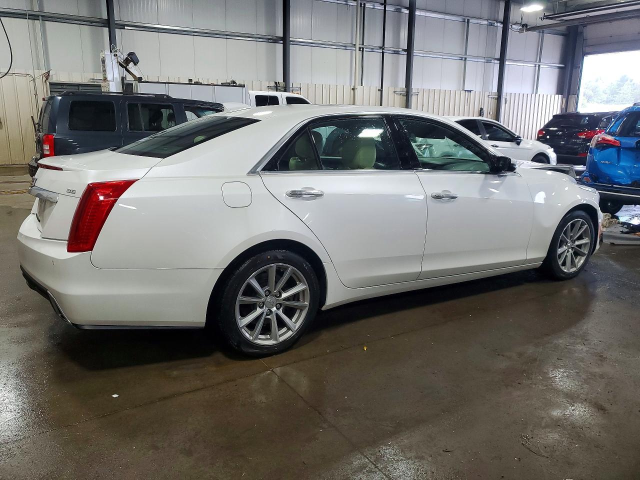 2019 Cadillac Cts Luxury - Image 3