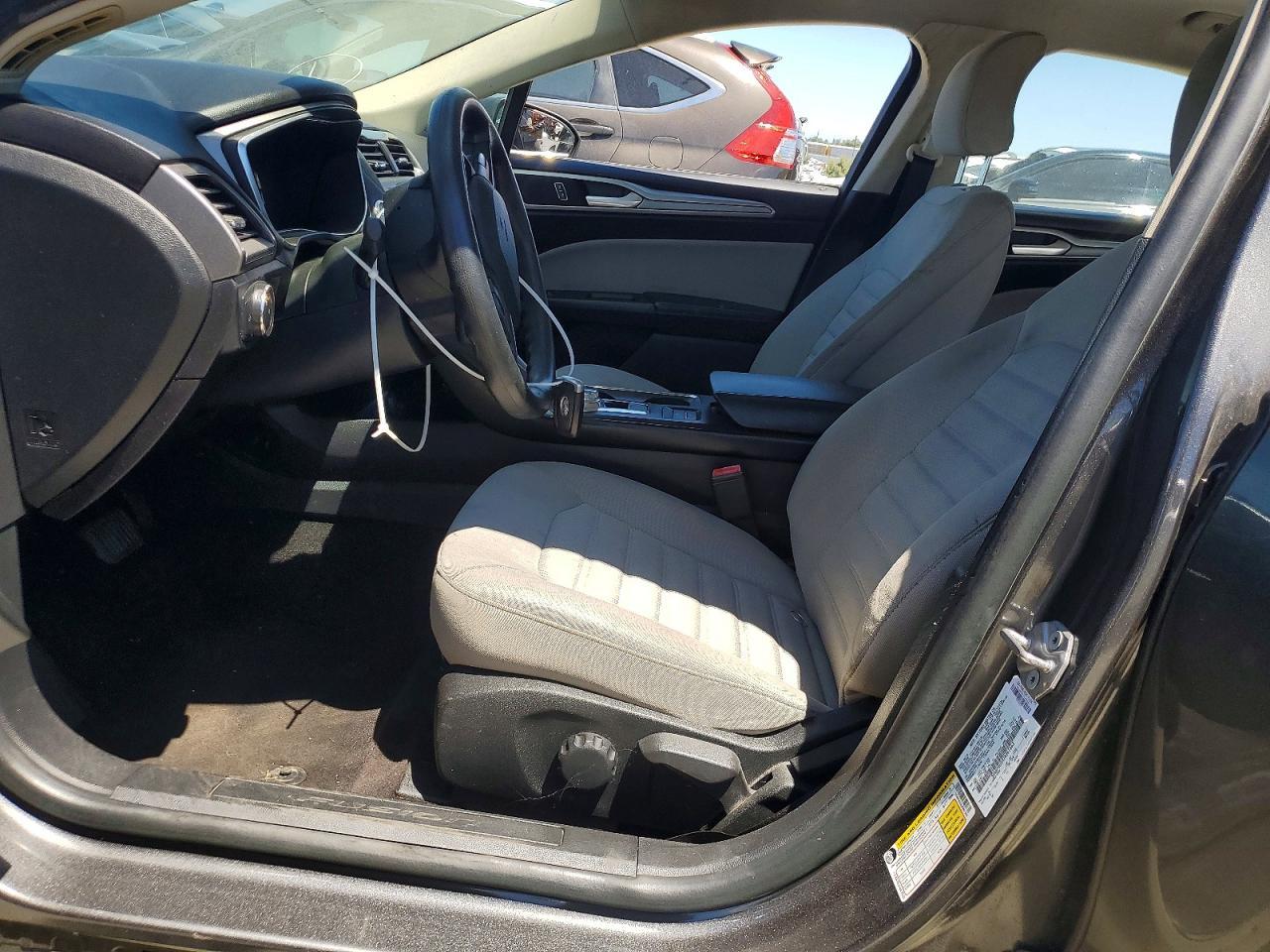 2018 Ford Fusion S Hybrid - Image 7