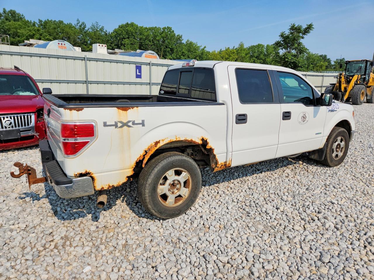 2013 Ford F150 Supercrew - Фото 3