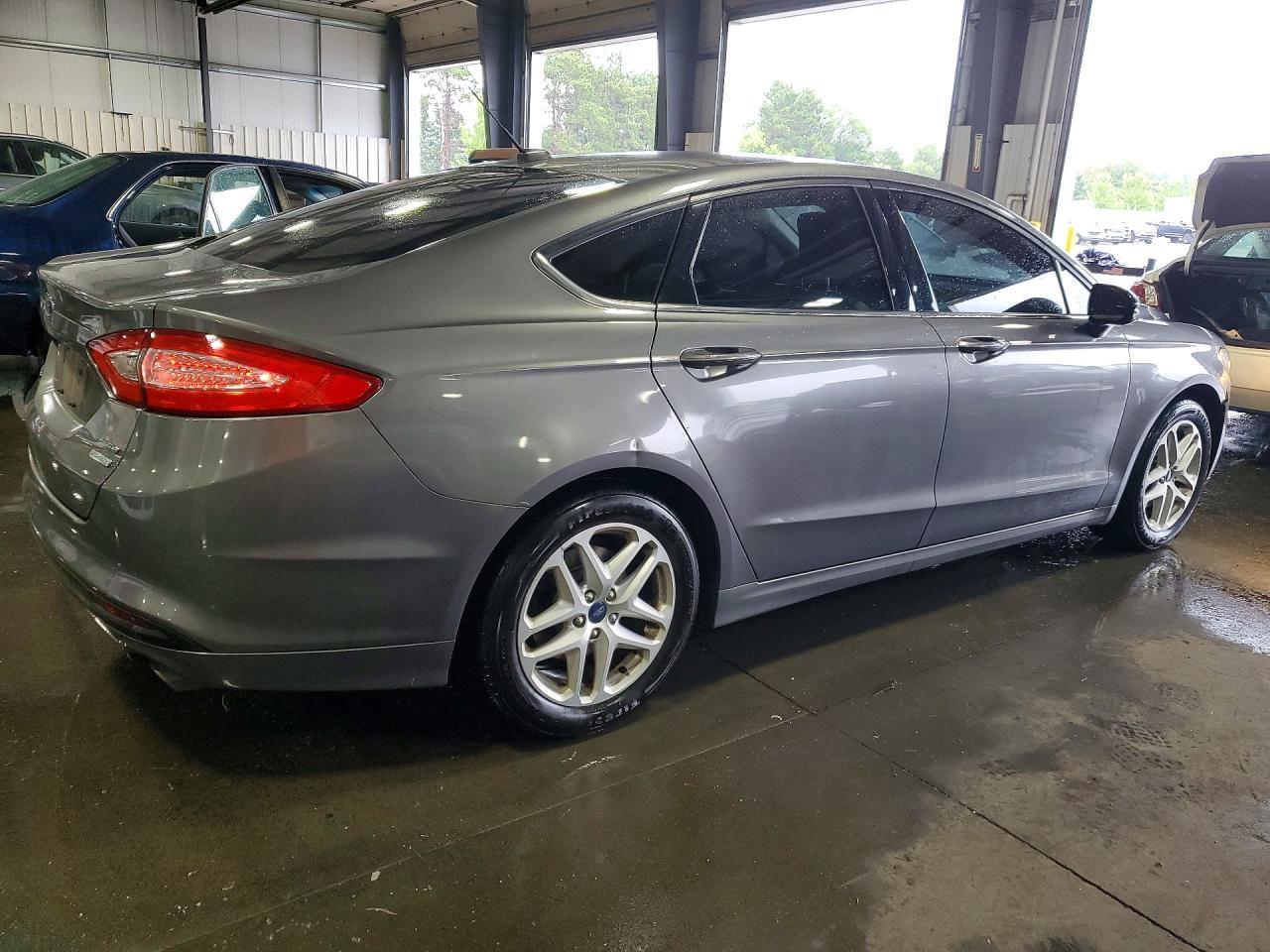 2014 Ford Fusion Se - Фото 3
