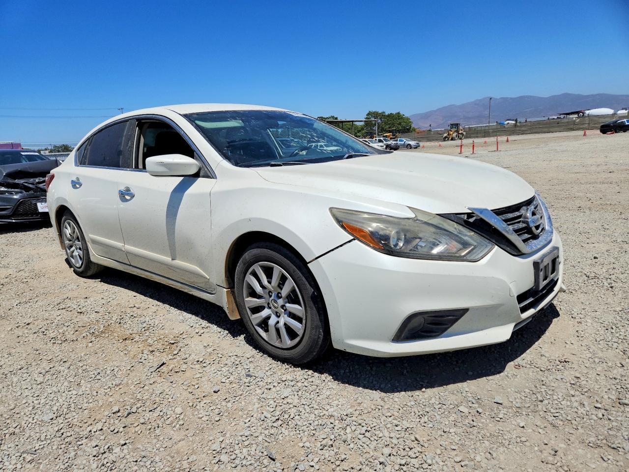 2017 Nissan Altima 2.5 Sr - Фото 4