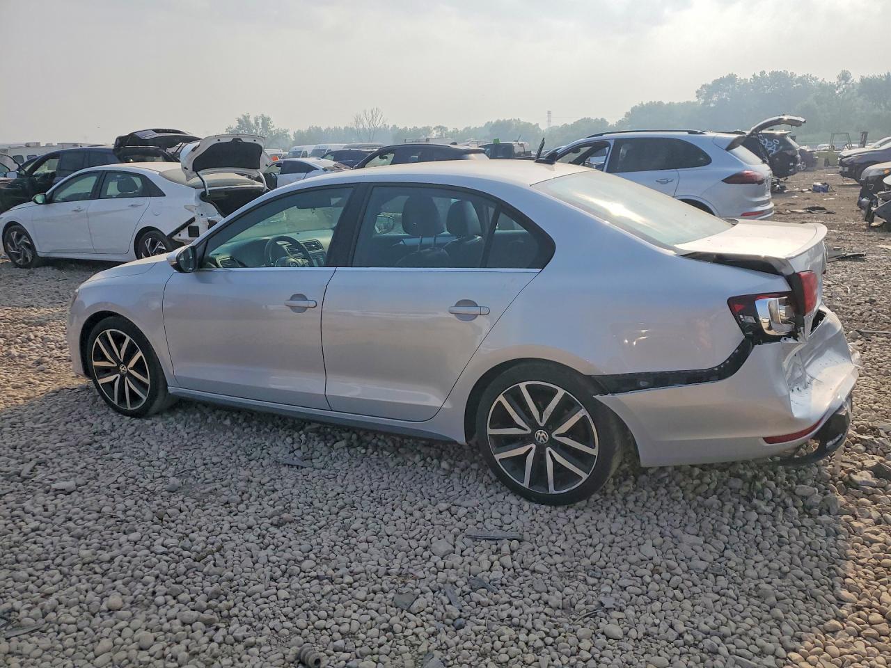 2013 Volkswagen Jetta Gli - Фото 2