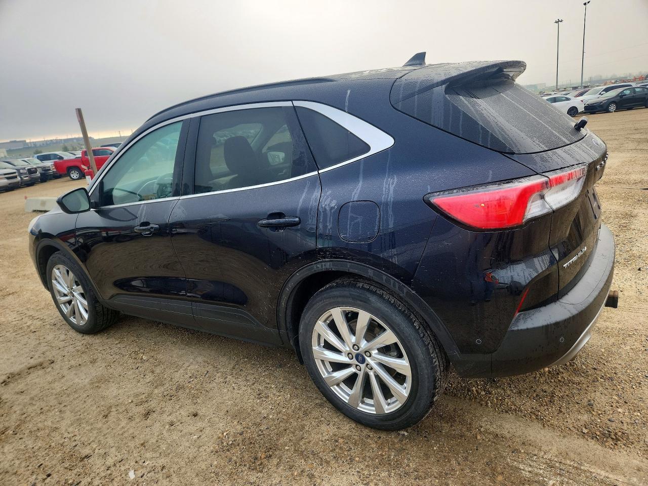 2021 Ford Escape Titanium - Фото 2