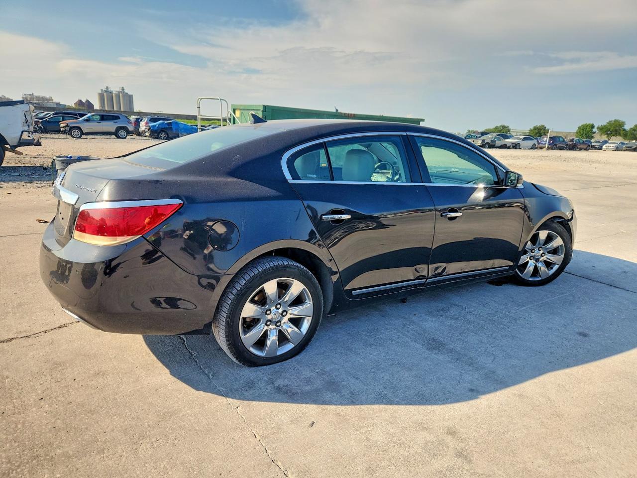 2013 Buick Lacrosse - Image 3