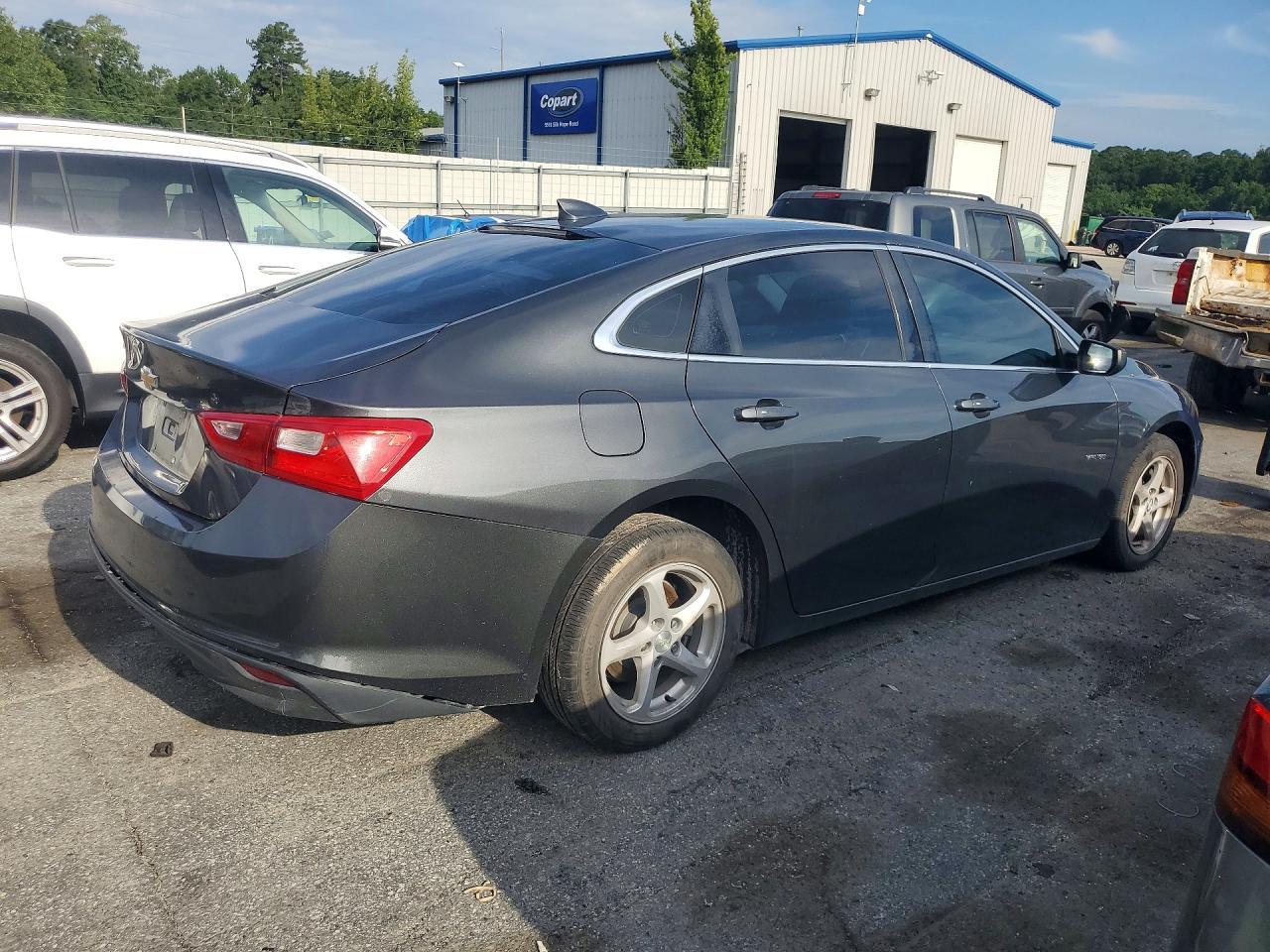 2017 Chevrolet Malibu Ls - Фото 3