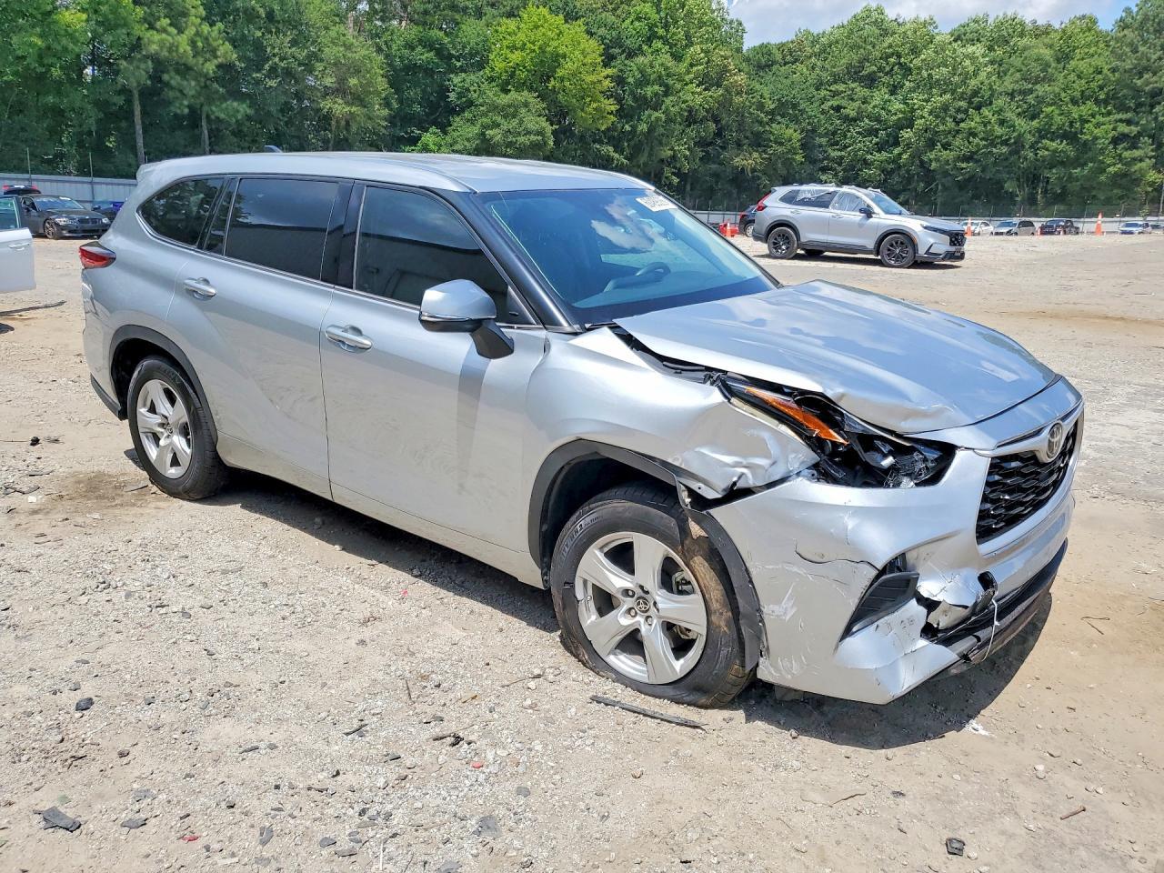 2022 Toyota Highlander L - Фото 4