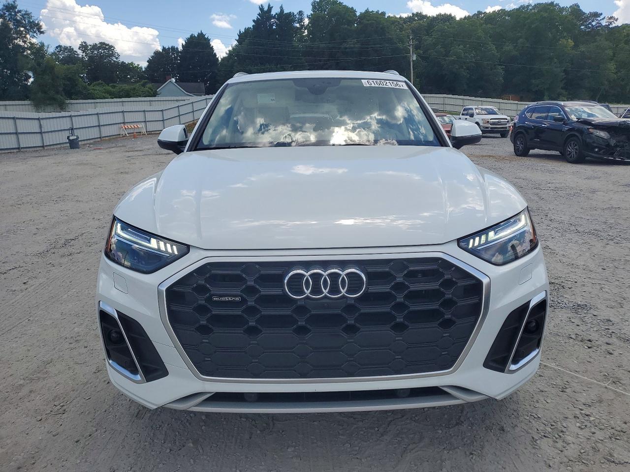 2023 Audi Q5 Prestige 45 - Image 5