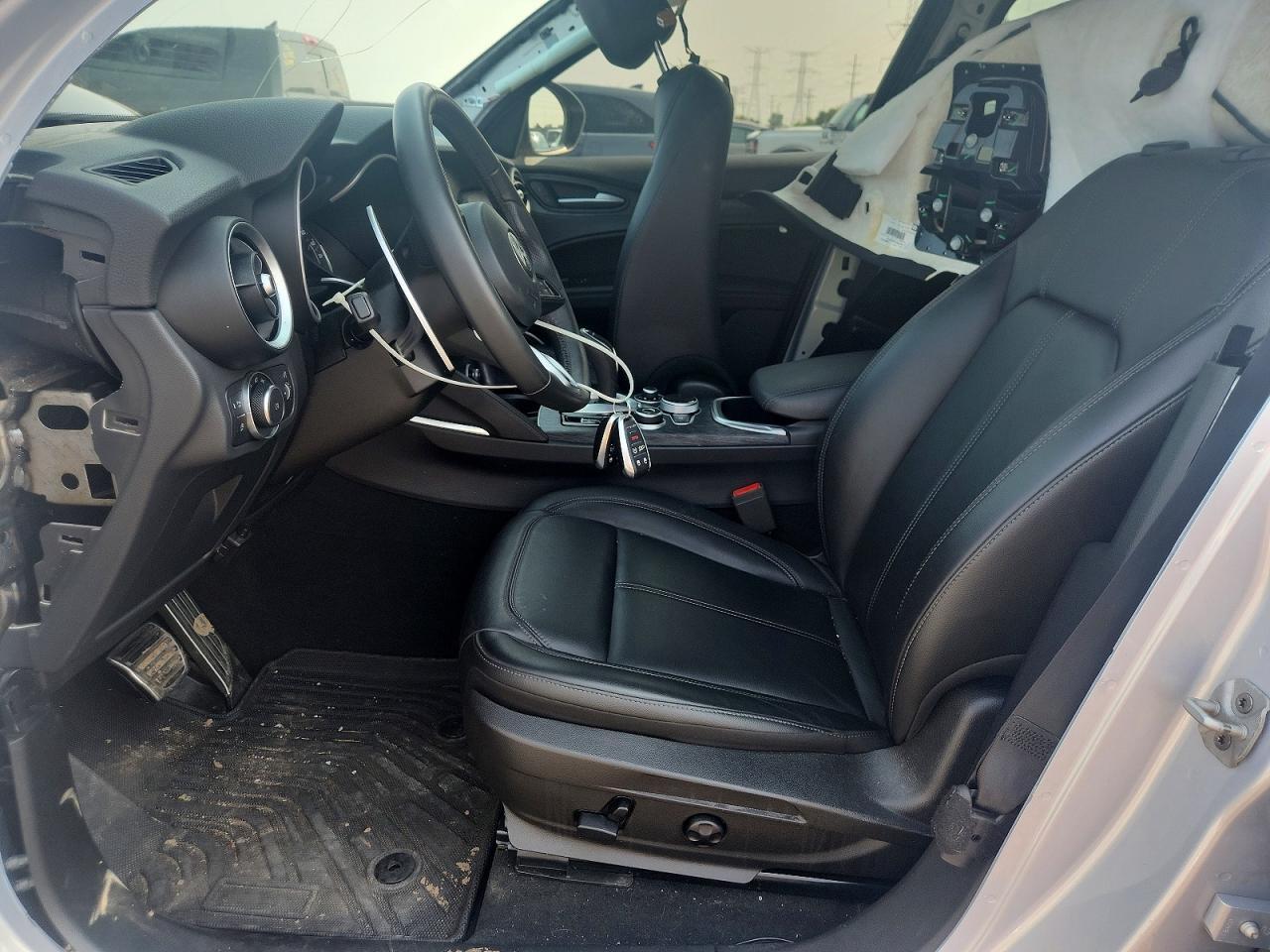 2023 Alfa Romeo Stelvio Sprint - Фото 7