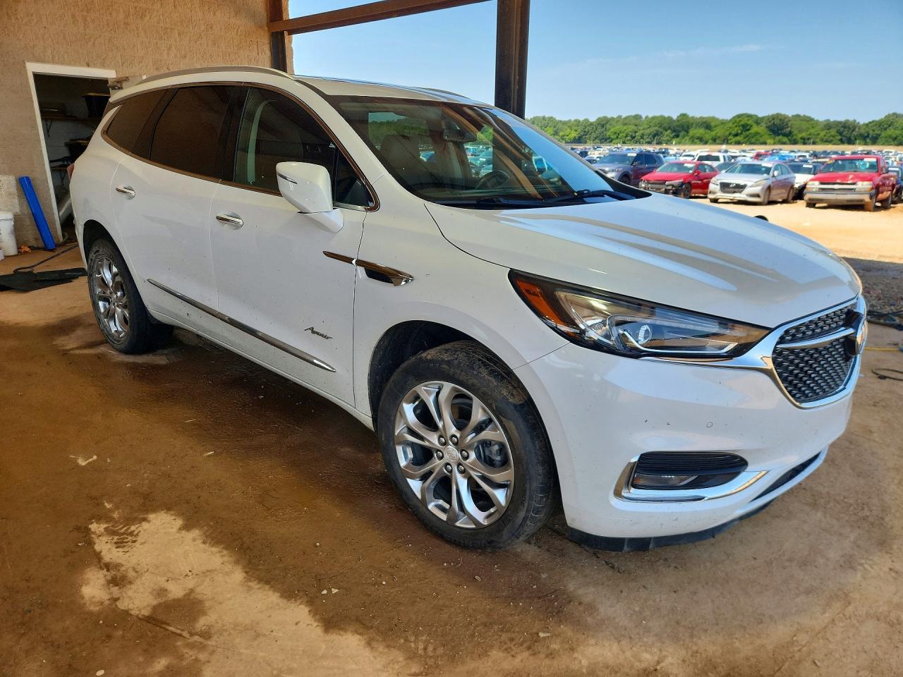 2021 Buick Enclave Avenir - Image 4