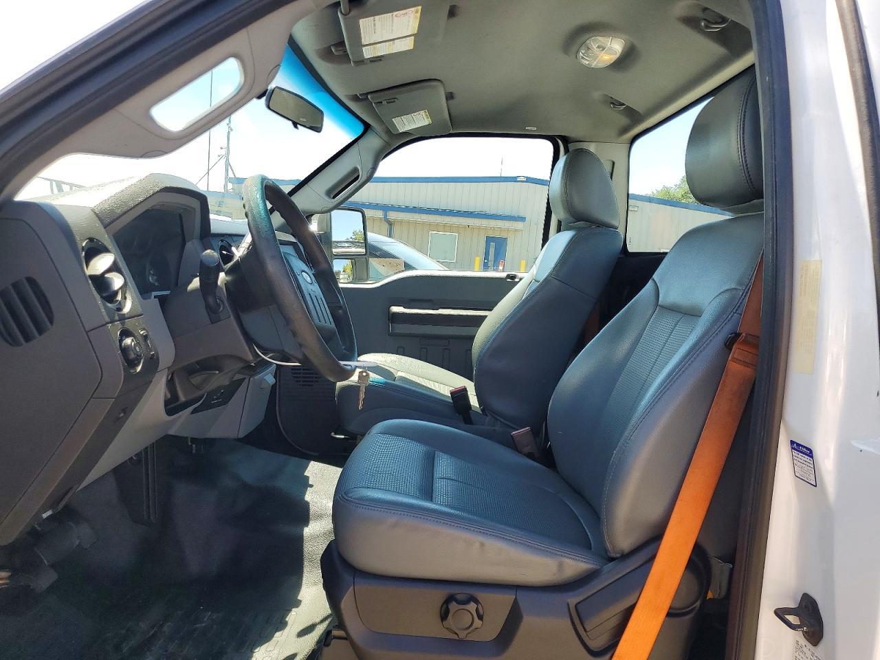 2013 Ford F250 Super Duty - Image 7