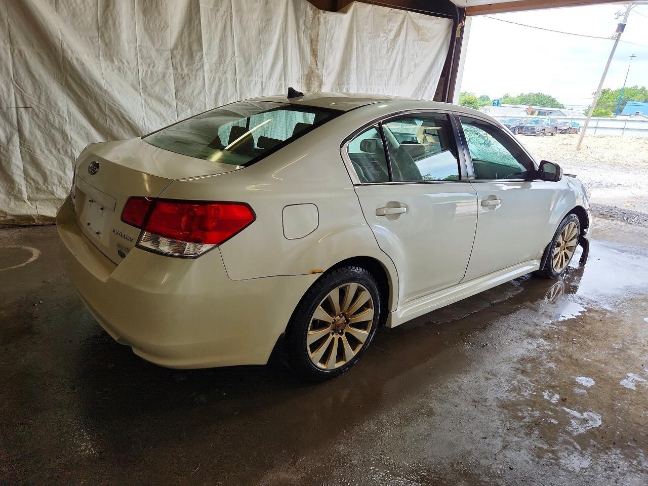 2012 Subaru Legacy 2.5I Limited - Фото 3