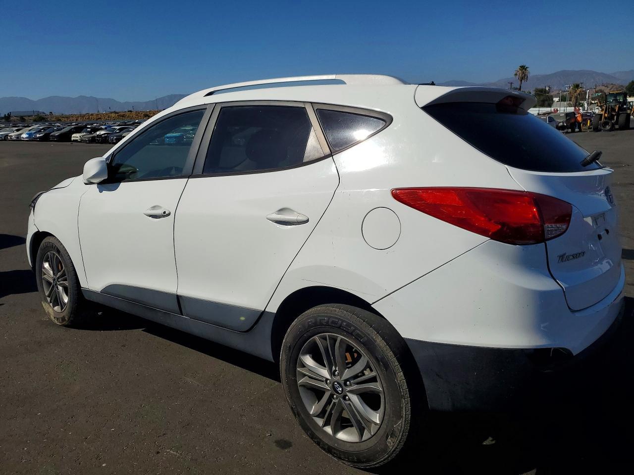 2015 Hyundai Tucson Se - Image 2