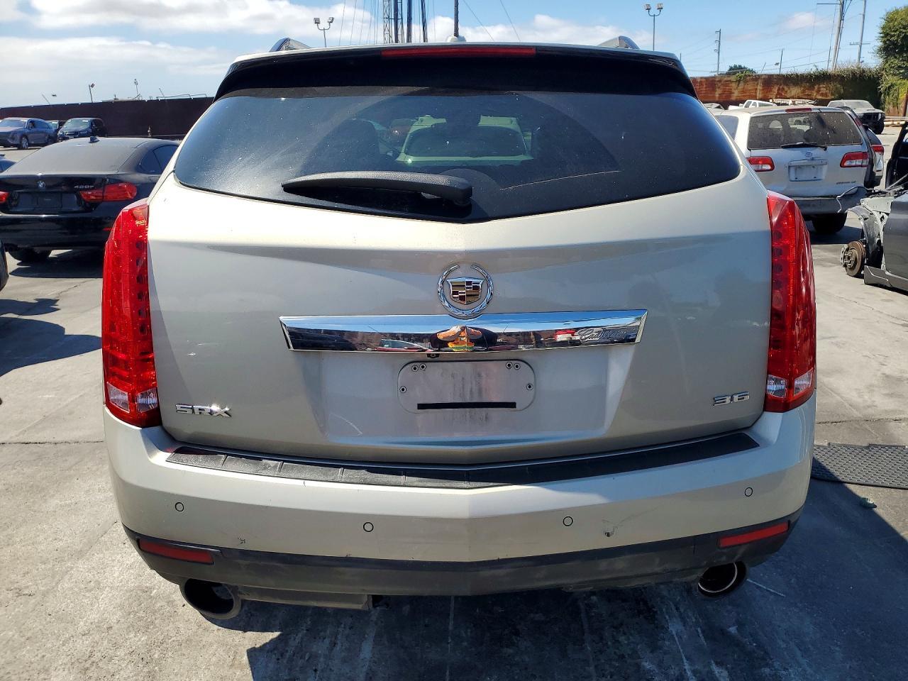 2015 Cadillac Srx Luxury Collection - Image 6