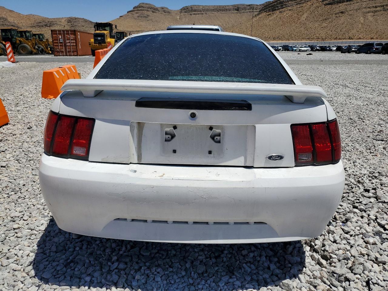 2001 Ford Mustang - Фото 6