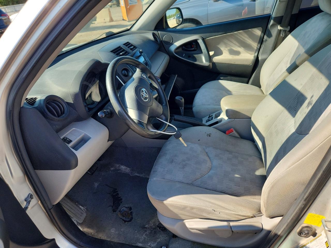 2011 Toyota Rav4 - Image 7