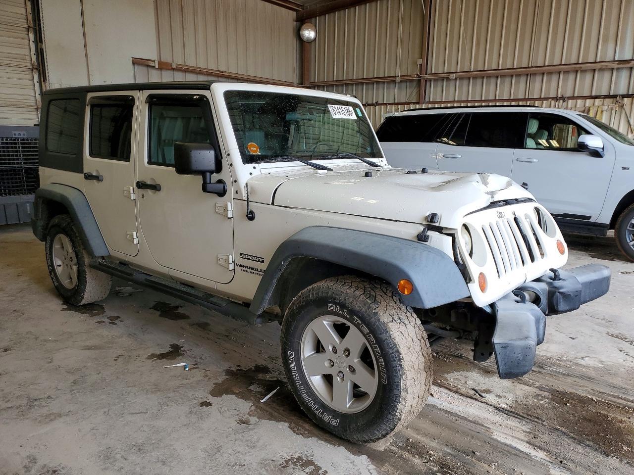 2010 Jeep Wrangler Unlimited Sport - Фото 4