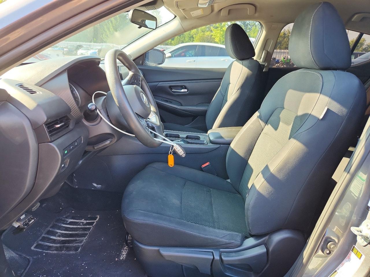 2022 Nissan Sentra S - Image 7