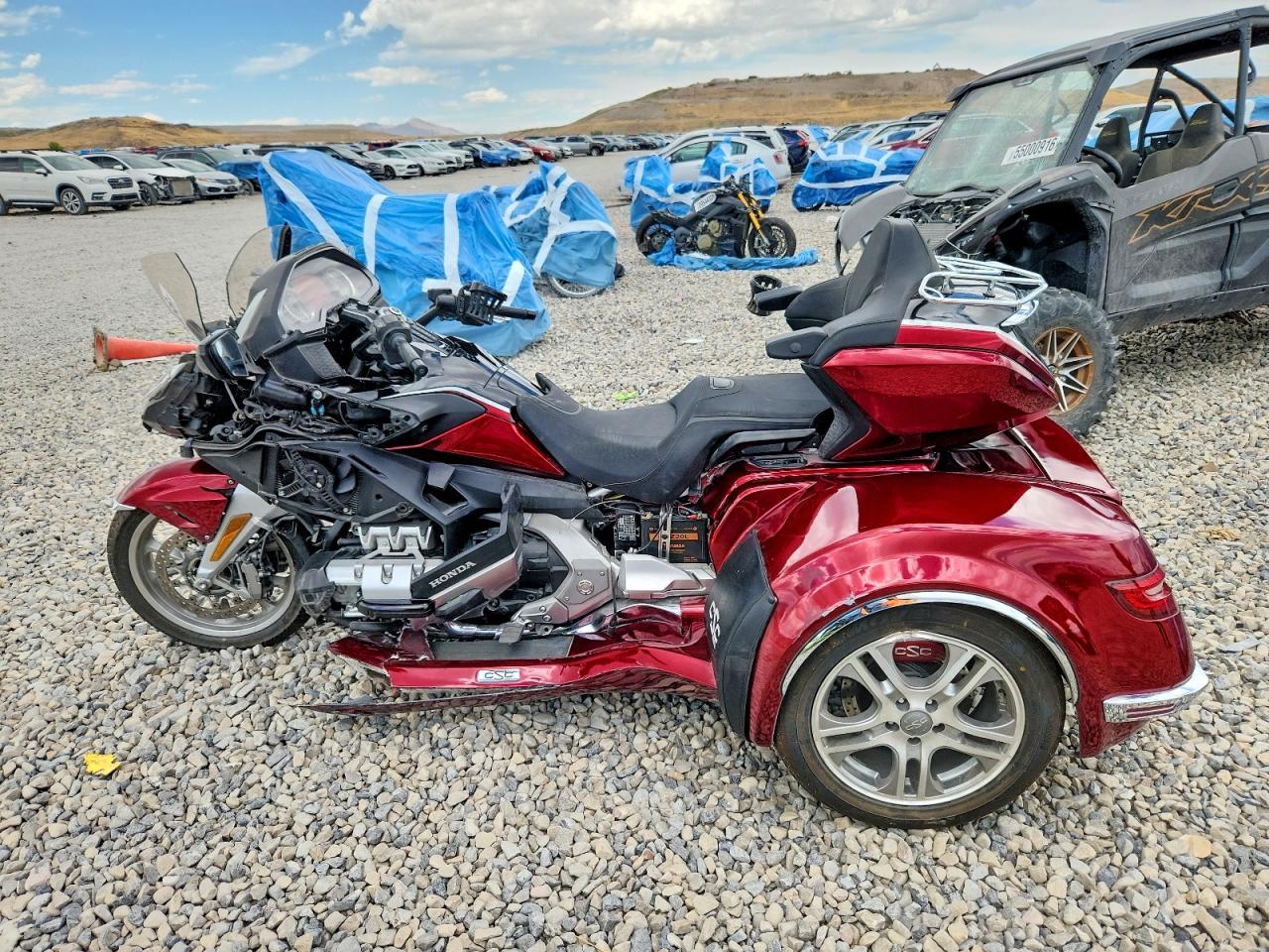 2021 Honda Gl1800 D - Фото 3