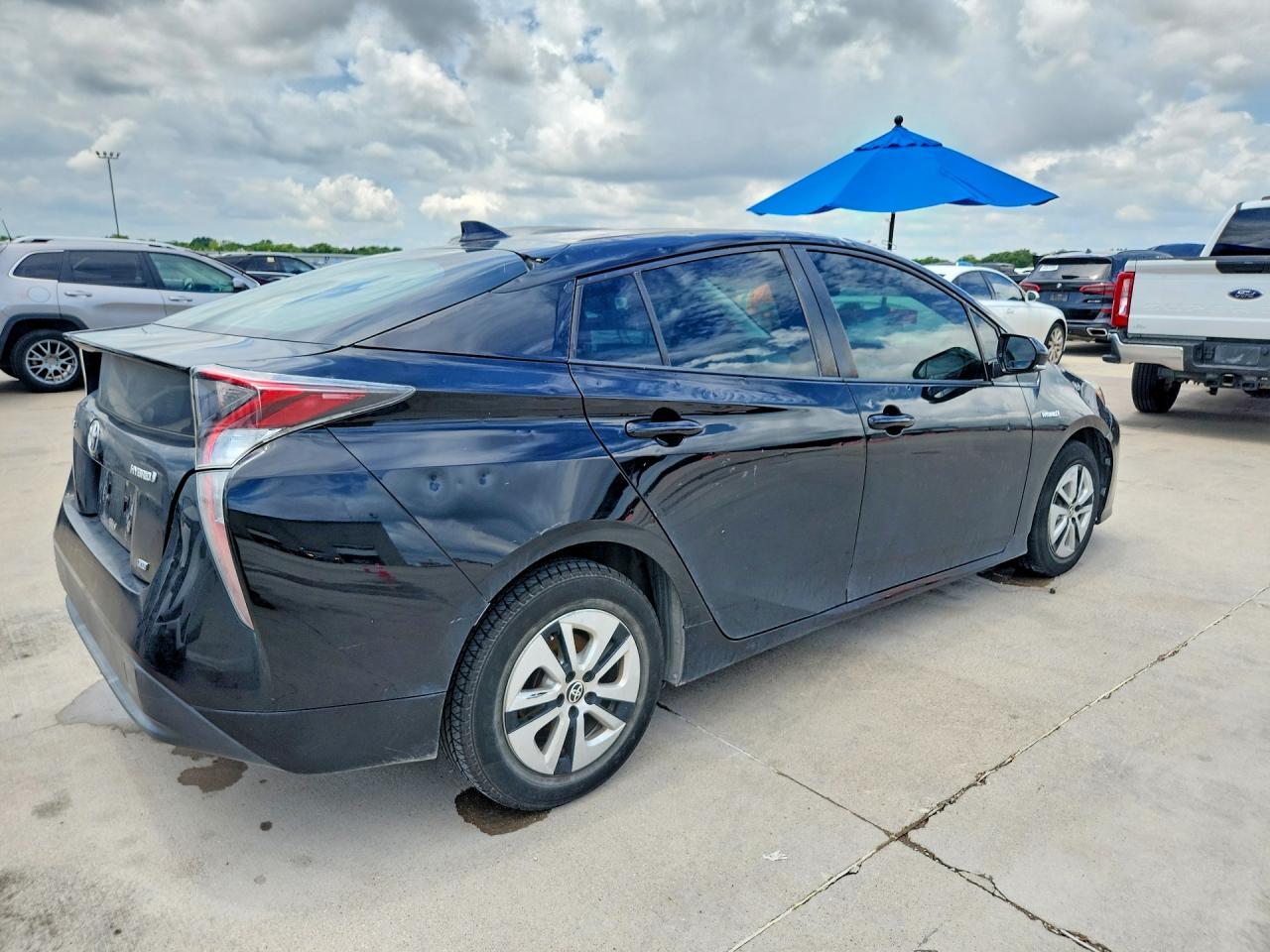 2017 Toyota Prius Two Eco - Фото 3