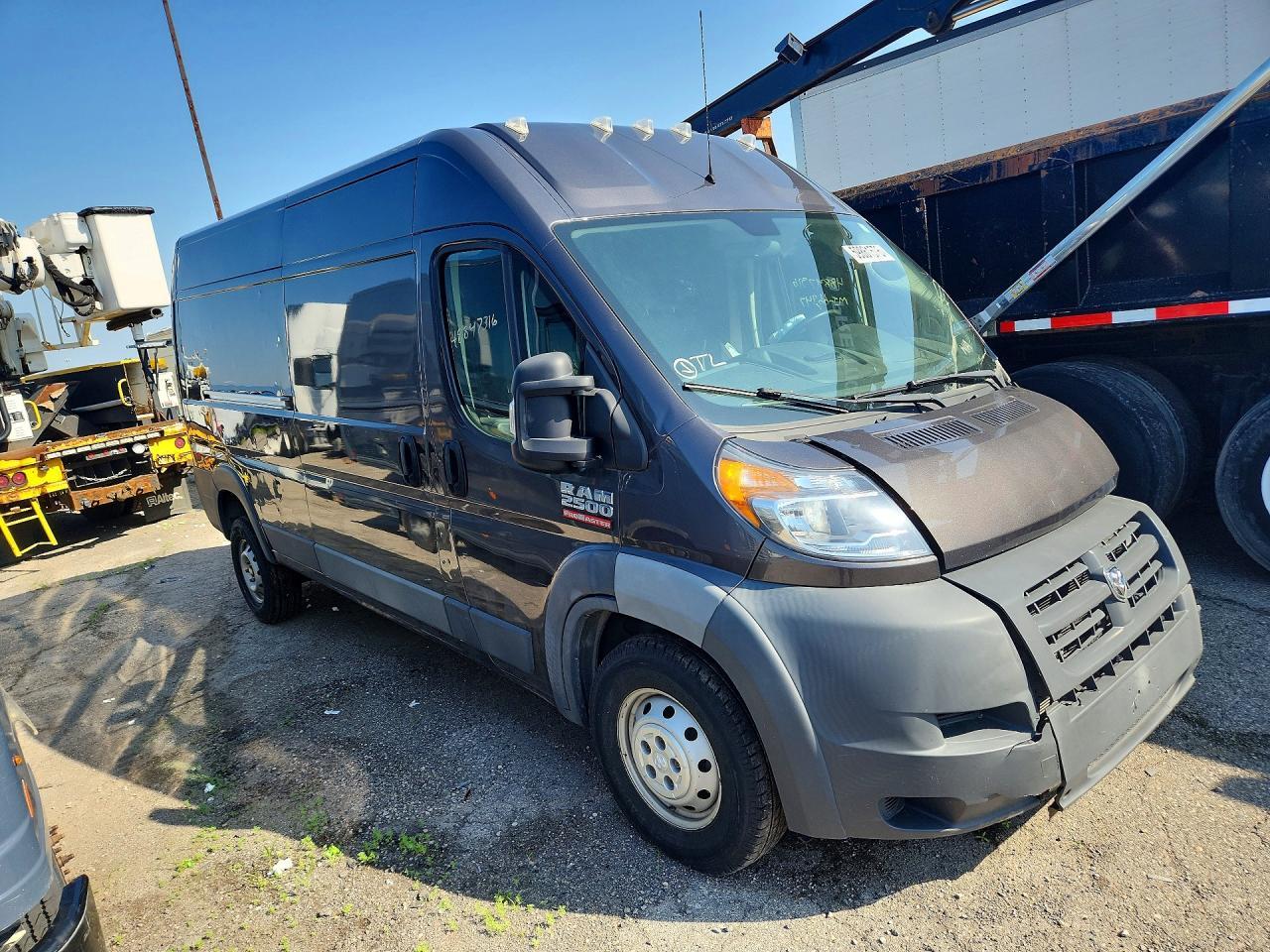 2018 Ram Promaster 2500 - Delivery Van - Фото 4