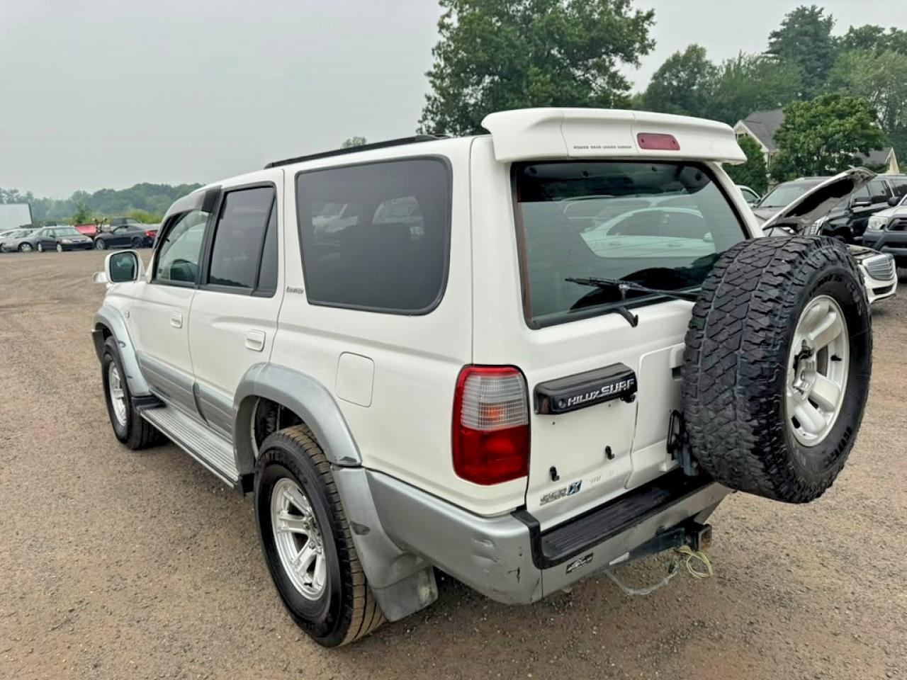 1998 Toyota Hilux Limited - Image 2