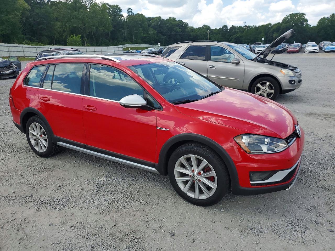 2017 Volkswagen Golf Alltrack S - Фото 4