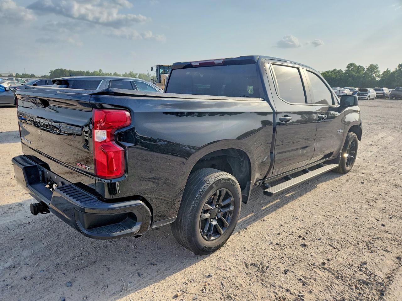 2024 Chevrolet Silverado 1500 K1500 - Image 3