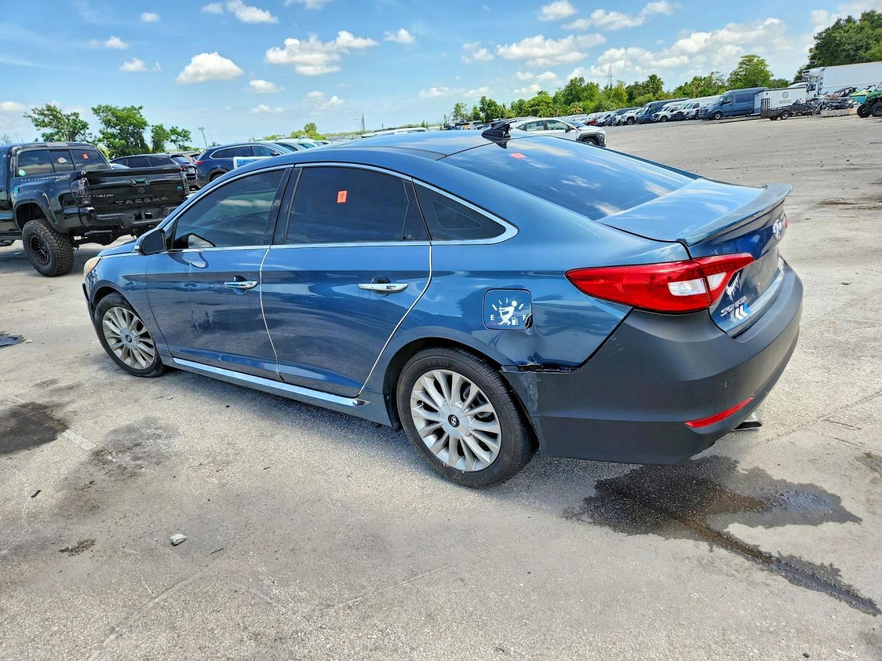2015 Hyundai Sonata Limited - Фото 2