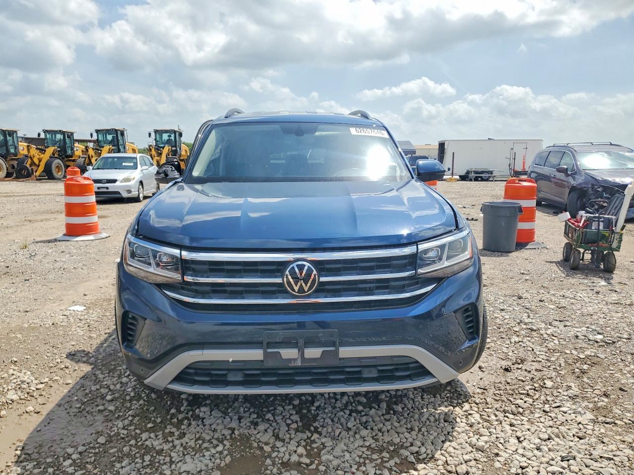 2022 Volkswagen Atlas Se - Фото 5