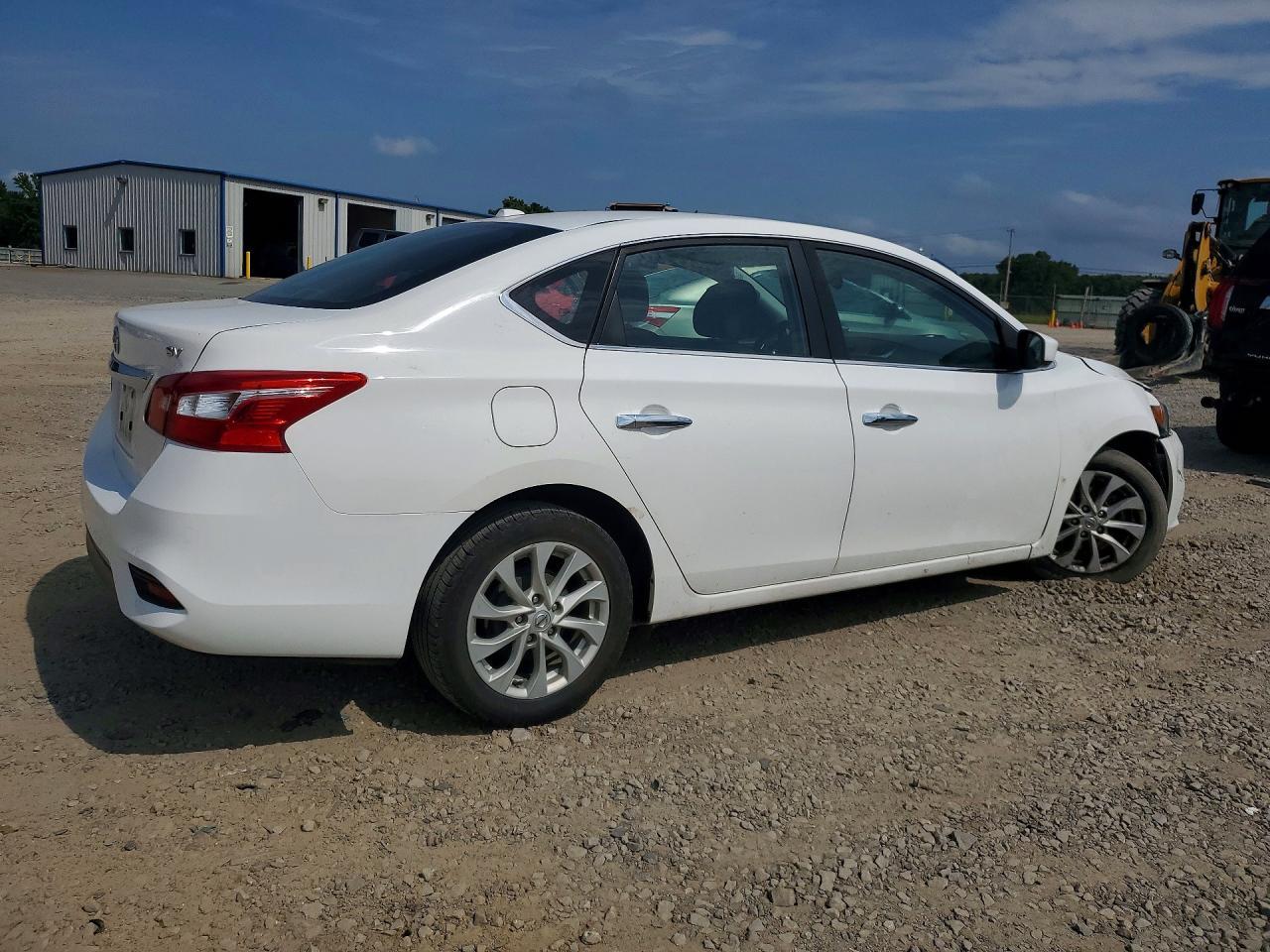 2019 Nissan Sentra Sv - Фото 3