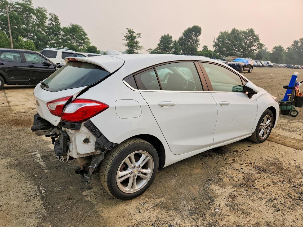 2018 Chevrolet Cruze Lt - Фото 3