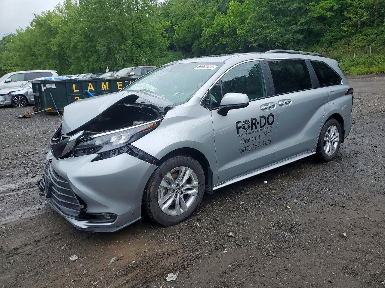 2025 Toyota Sienna Xle 7-Passenger