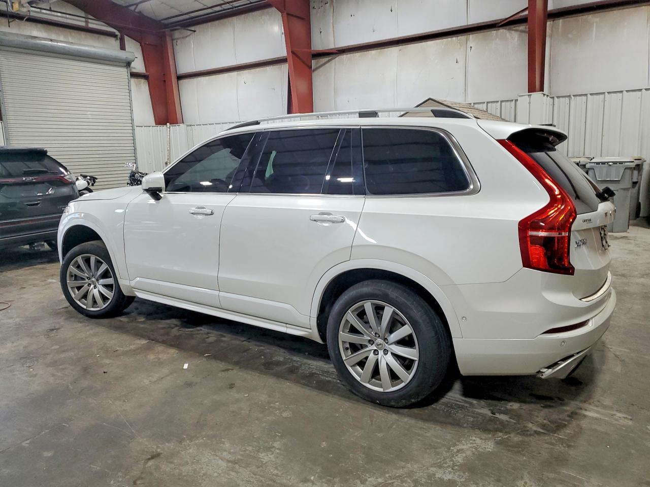 2016 Volvo Xc90 T6 - Фото 2