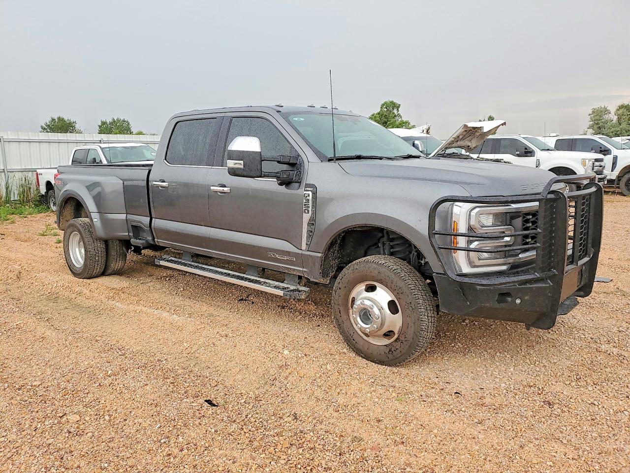 2026 Ford F350 Super Duty - Image 4