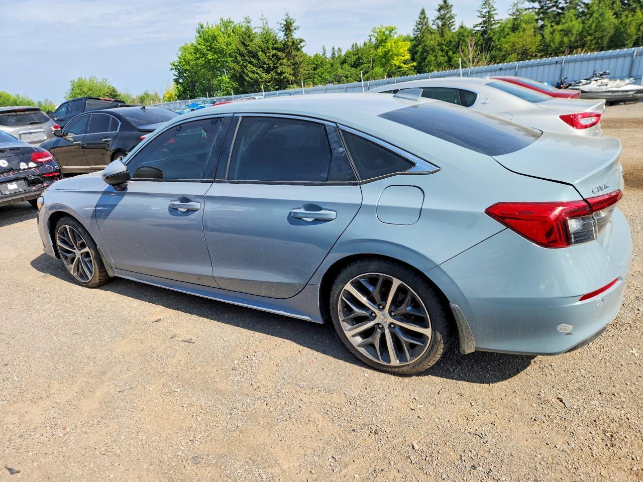 2022 Honda Civic Touring - Image 2