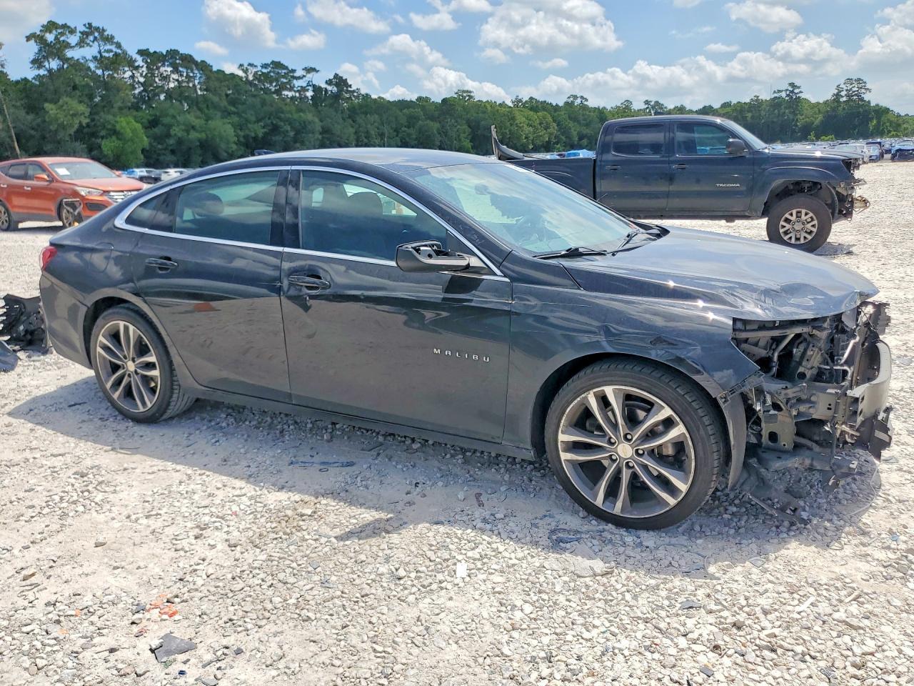 2022 Chevrolet Malibu Lt - Фото 4